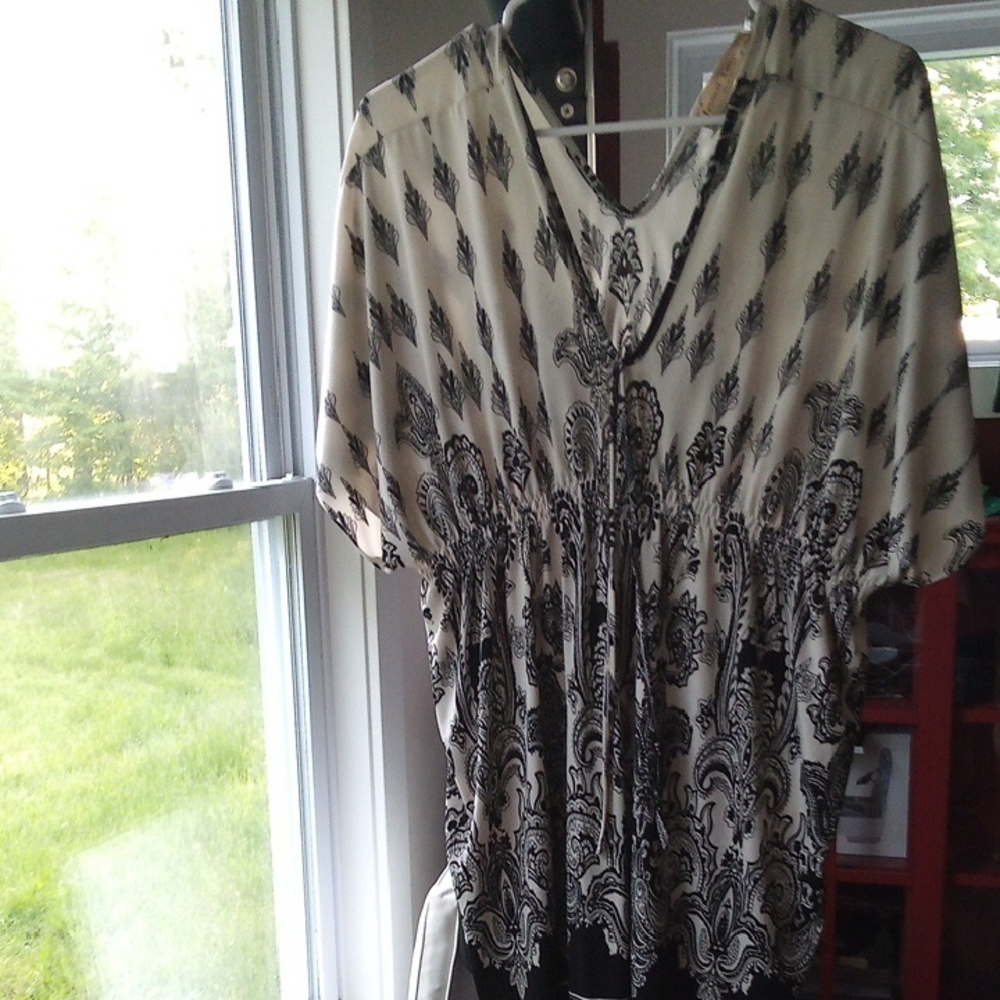 Cream Asymmetrical Batwing Sleeve Blouse